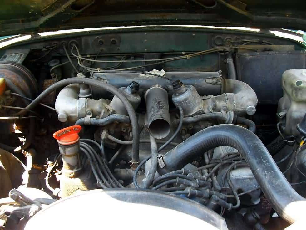 1984 LWB V8